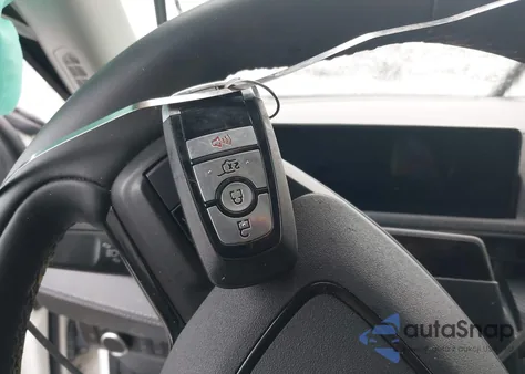 2023 Ford Mustang Mach-E Premium z USA, uszkodzony, nr VIN 3FMTK3RM0PMA45859